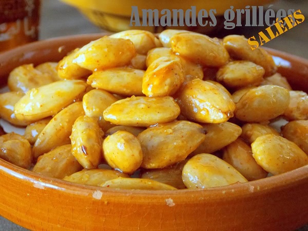 Amandes grillées sucrées-salées - Recette