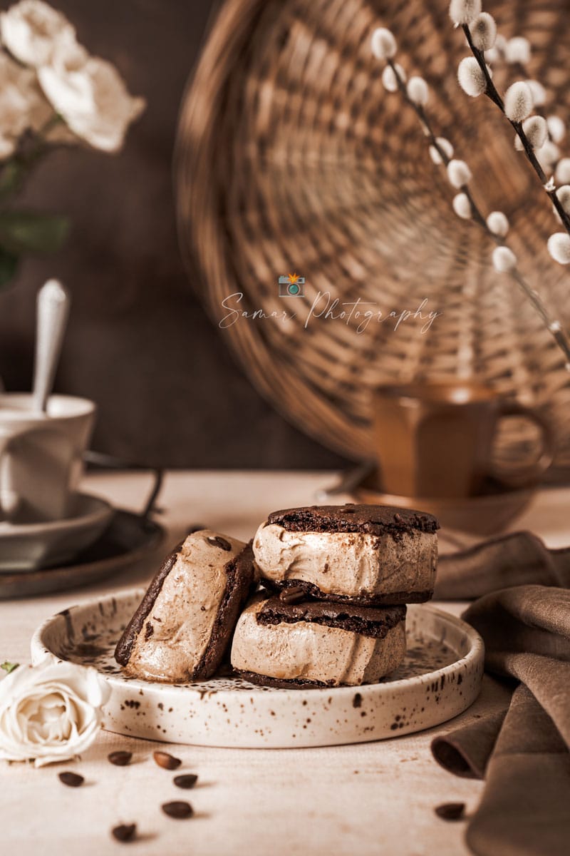 Sandwichs à la crème glacée au brownie et au moka